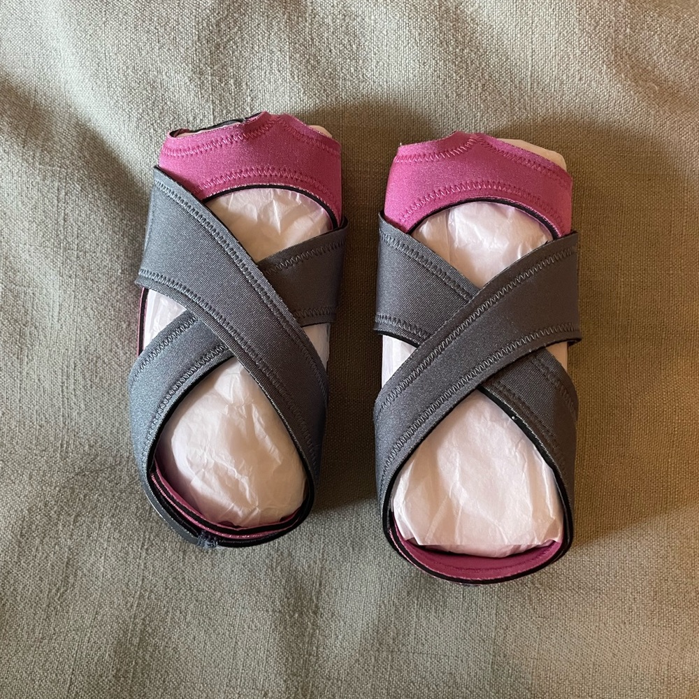 Nike Studio wrap shoe size 6